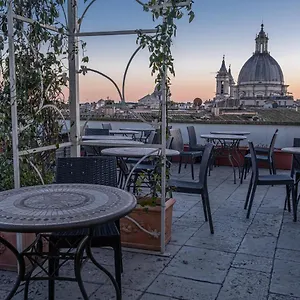 Hotel Antica Dimora Delle Cinque Lune, Roma